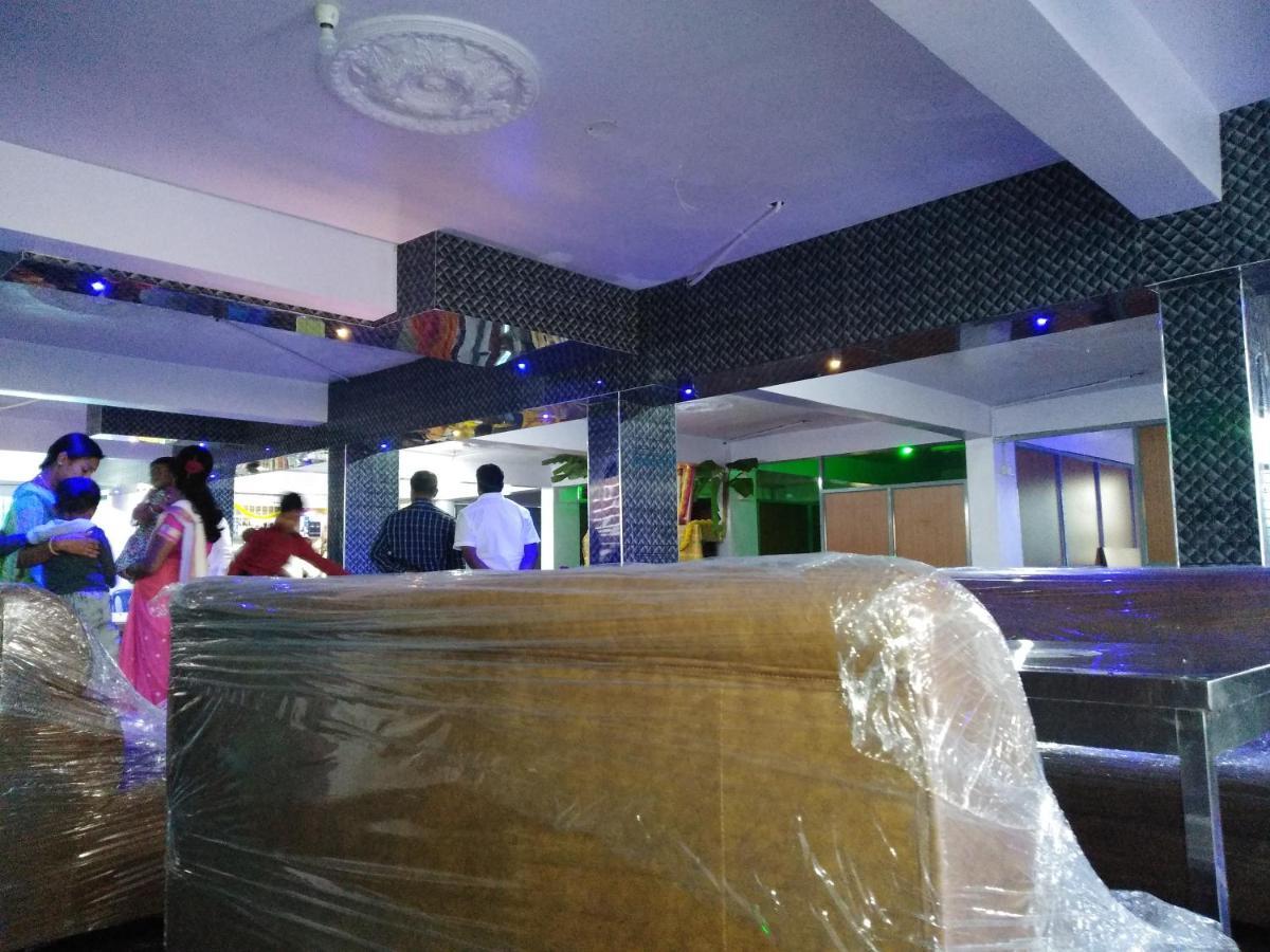 Lodge Kempegowda & Boarding Nelamangala