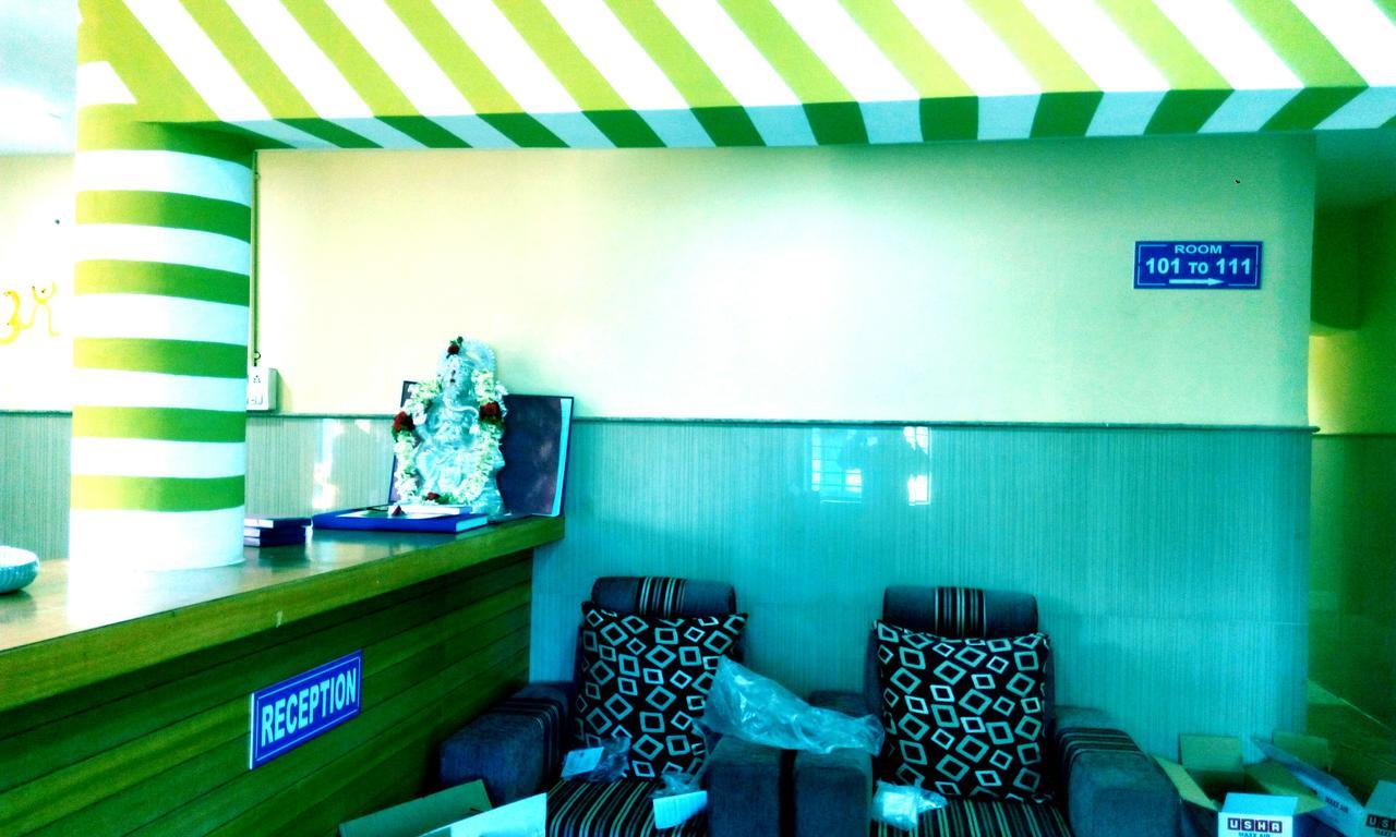 Kempegowda & Boarding Lodge *