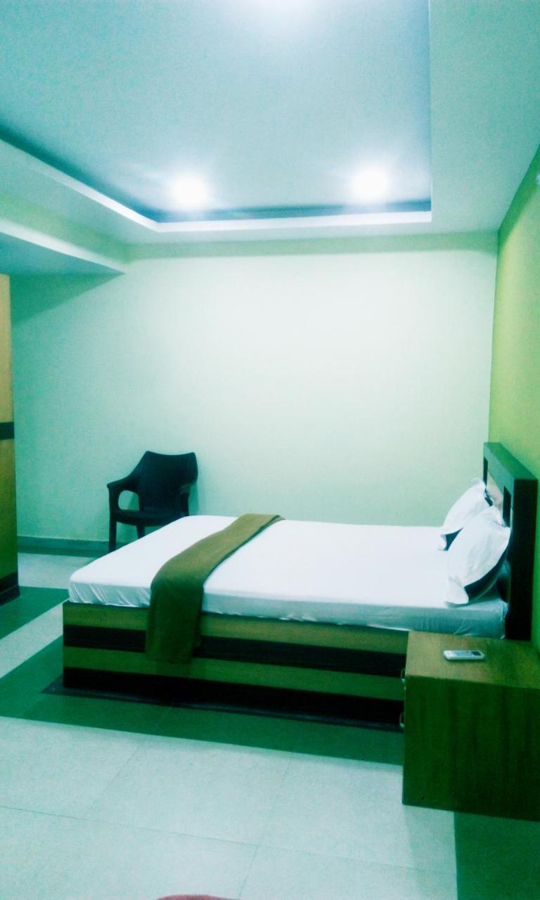Kempegowda & Boarding Lodge Nelamangala