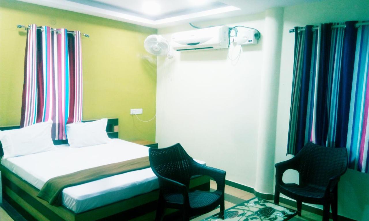Lodge Kempegowda & Boarding
