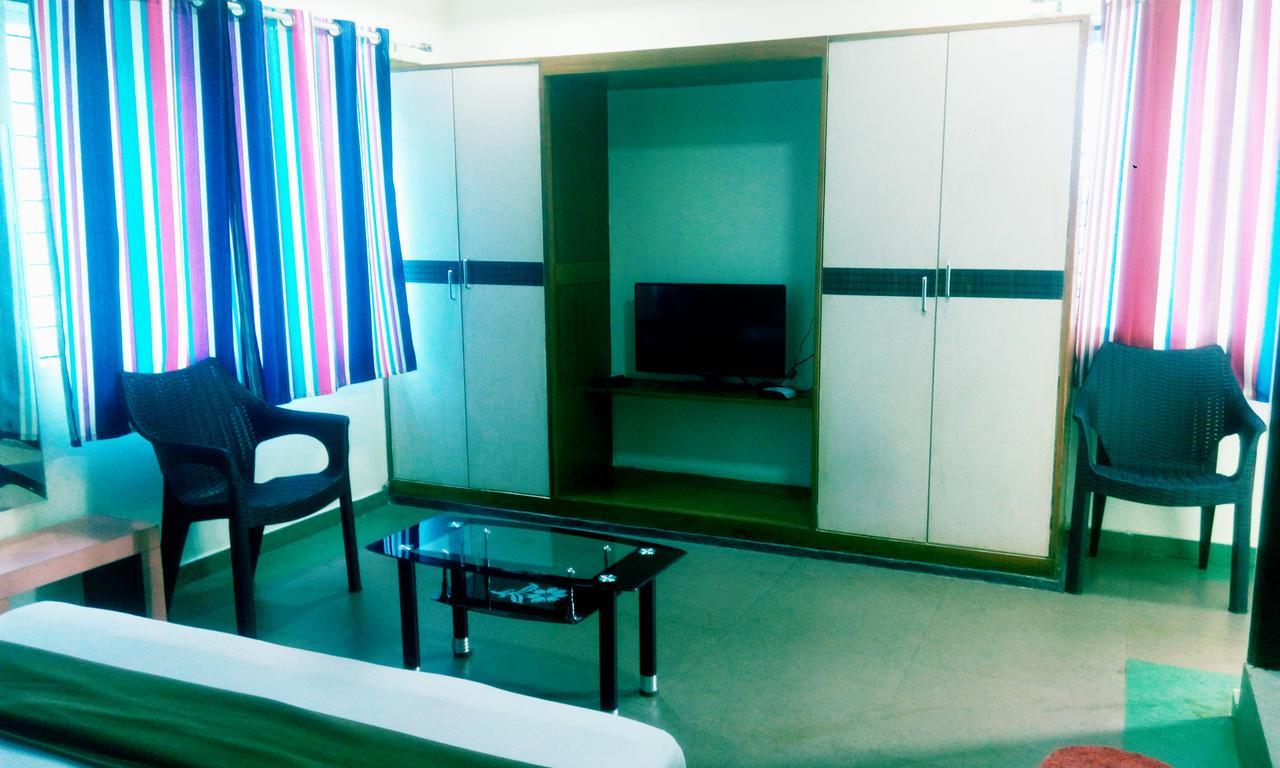 Lodge Kempegowda & Boarding *